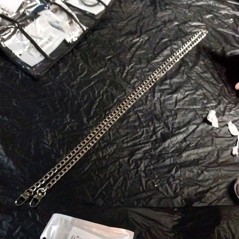 Bag chain 47 inches